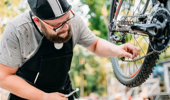 how to clean a rusty bike chain